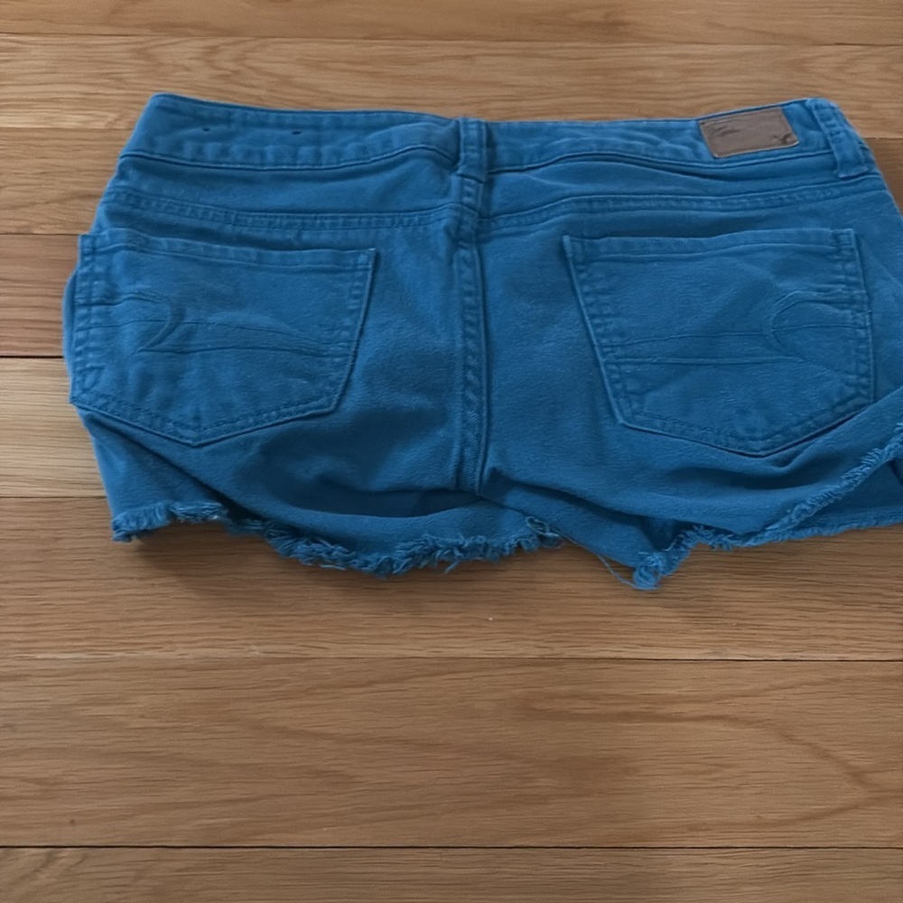 Blue Denim Women's Shorts- American eagle size 4 - Picture 5 of 5